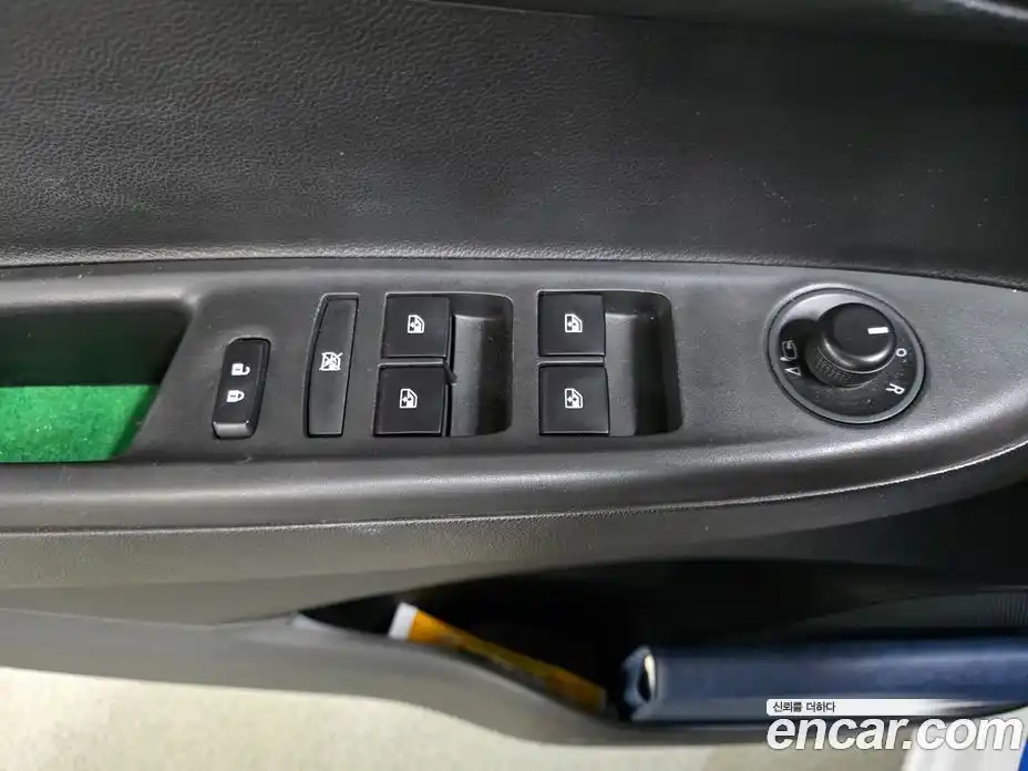 Chevrolet Spark 2016 1.0 Автомат в Москве № 716162, фото 10