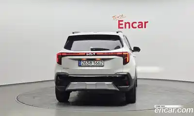 Kia Seltos 2023 1.6 Автомат в Москве № 716423, миниатюра 4