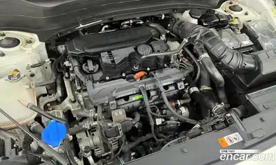 Kia Seltos 2023 1.6 Автомат в Москве № 716423, миниатюра 6