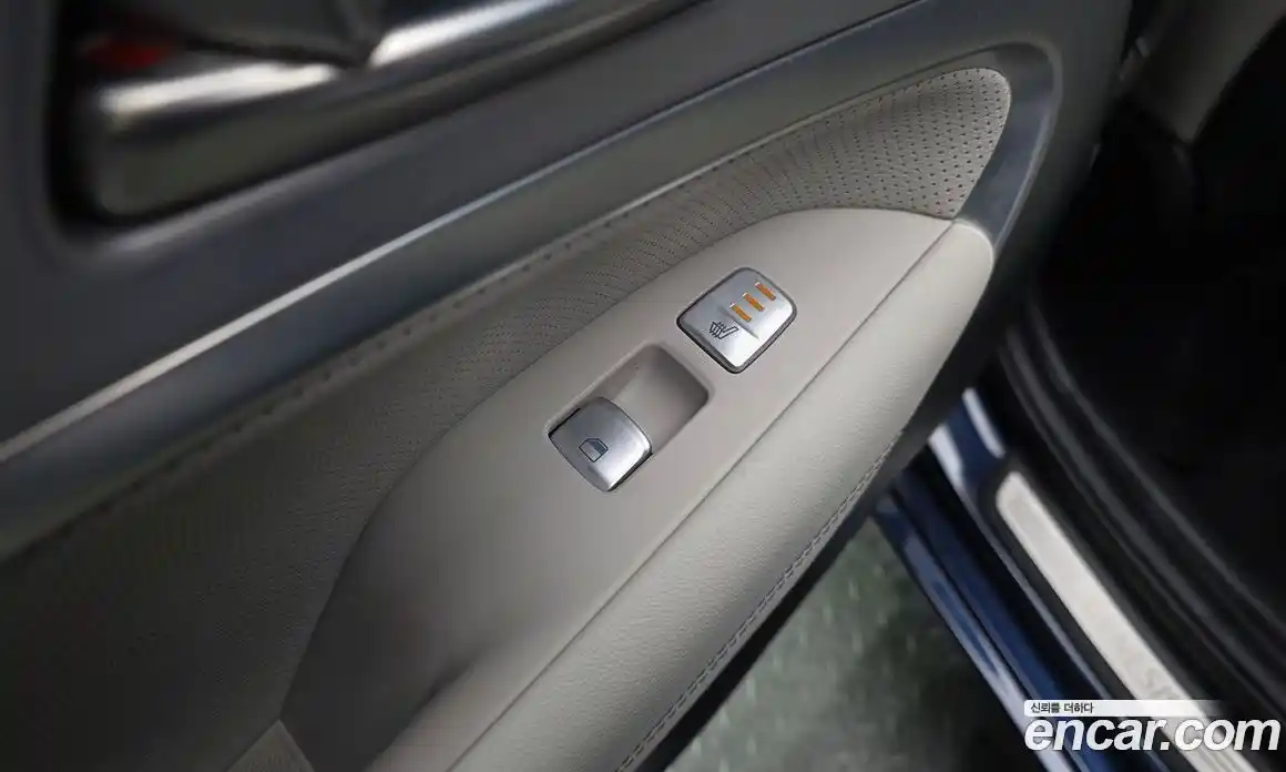 Genesis G70 2019 2.0 Автомат в Москве № 716924, фото 18