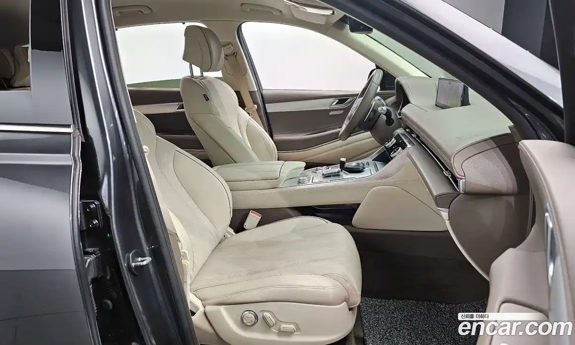 Genesis GV80 2020 2.5 Автомат в Москве № 716949, фото 10