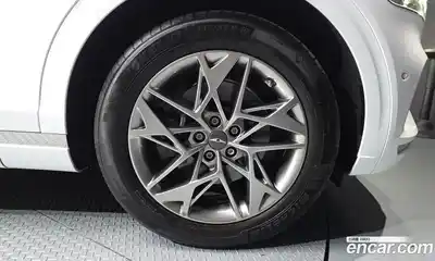 Genesis GV70 2021 2.5 Автомат в Москве № 716962, миниатюра 5