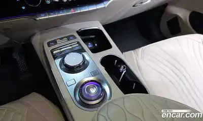 Genesis GV70 2021 2.5 Автомат в Москве № 716962, миниатюра 9