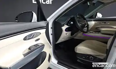 Genesis GV70 2021 2.5 Автомат в Москве № 716962, миниатюра 10