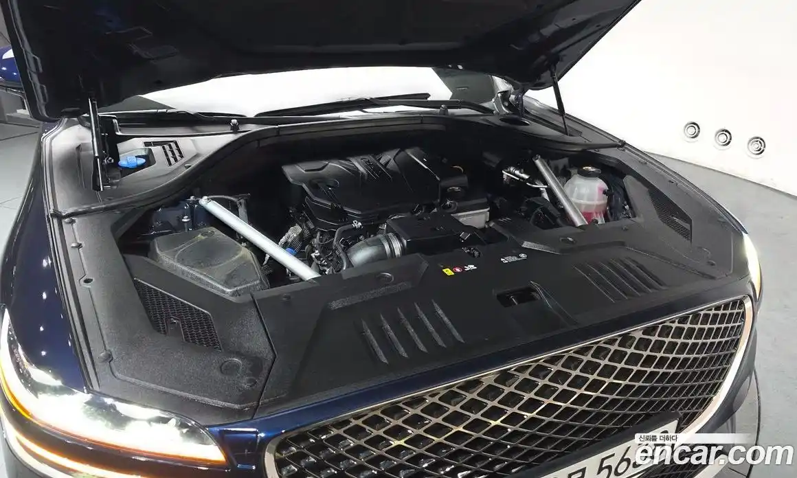 Genesis GV70 2021 2.5 Автомат в Москве № 717023, фото 6