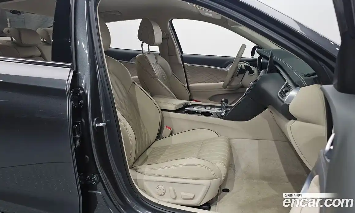 Genesis G70 2019 3.3 Автомат в Москве № 717062, фото 10