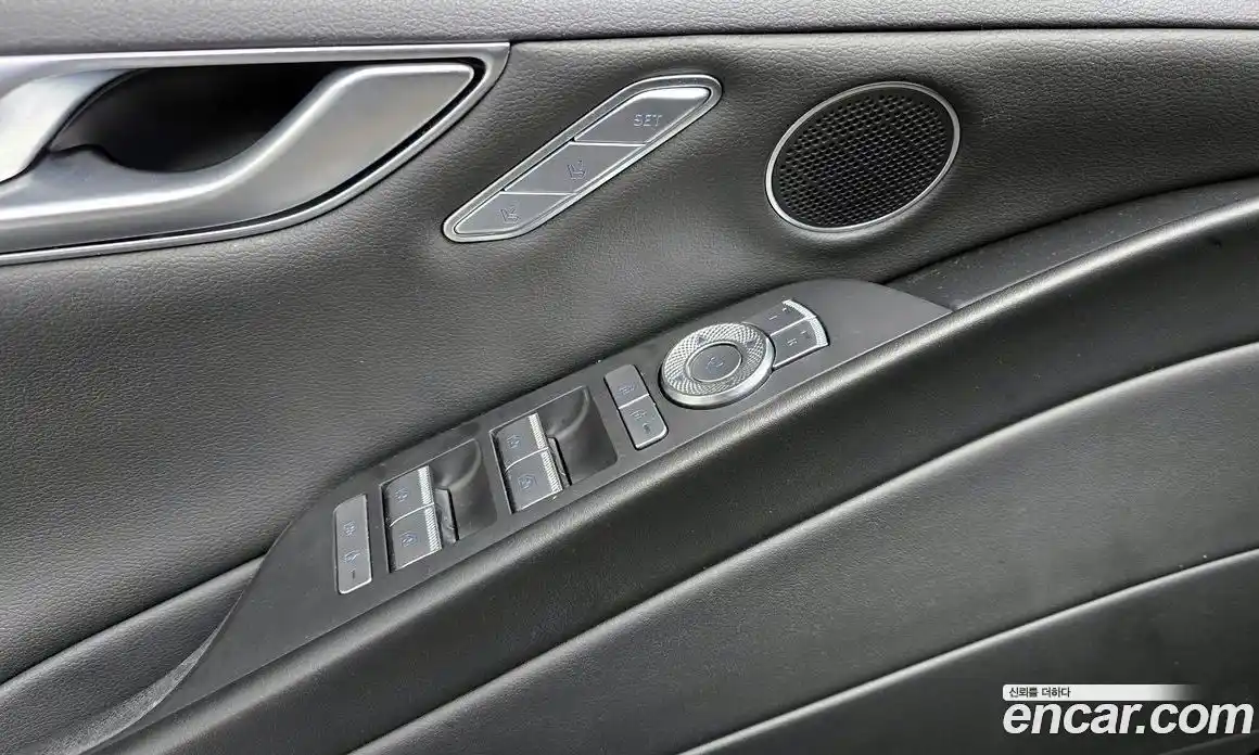 Genesis G80 2021 2.5 Автомат в Москве № 717082, фото 17