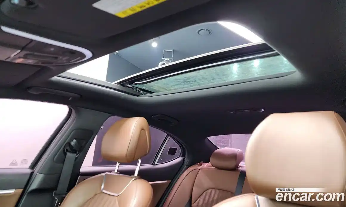 Genesis G70 2018 2.0 Автомат в Москве № 717118, фото 19