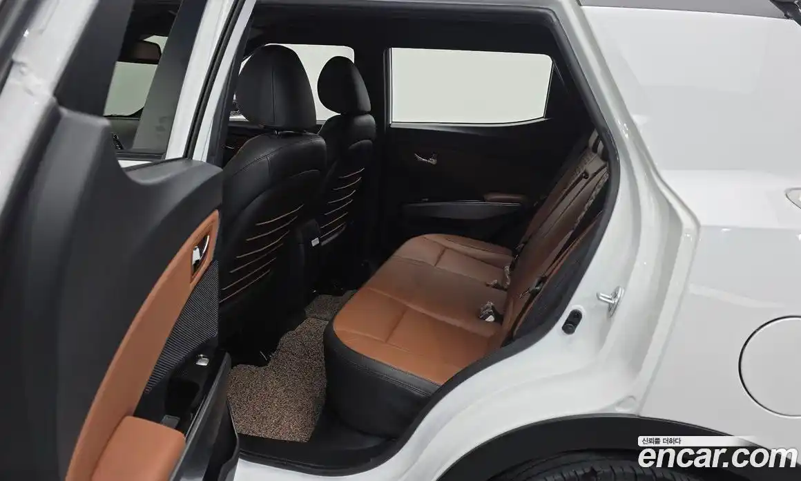 SsangYong TIBOLI 2019 1.6 Автомат в Москве № 717768, фото 11