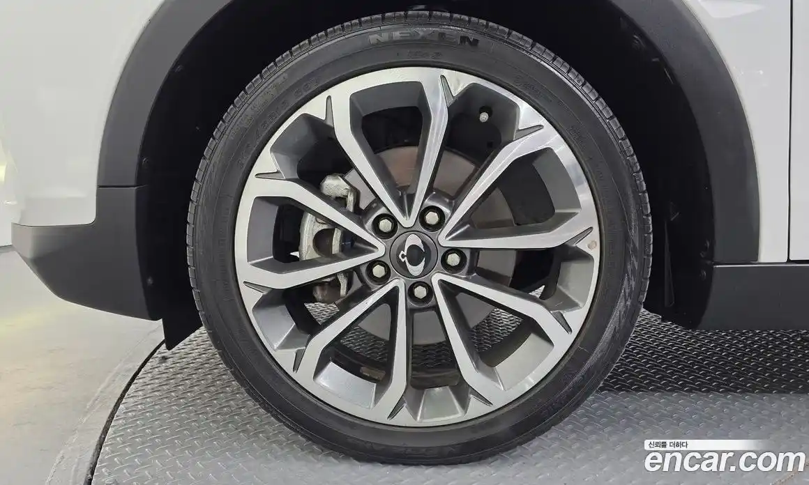 SsangYong TIBOLI 2019 1.6 Автомат в Москве № 717768, фото 5