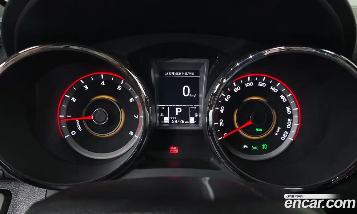 SsangYong TIBOLI 2019 1.6 Автомат в Москве № 717768, фото 8