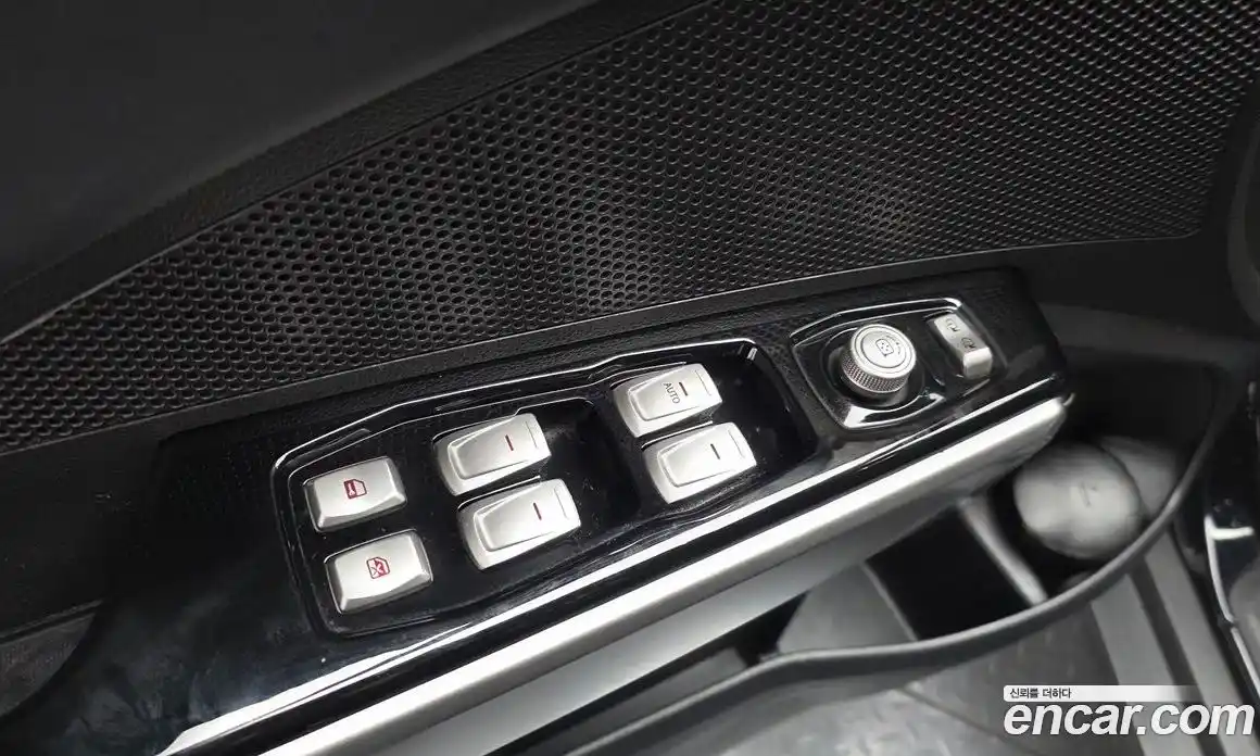 SsangYong TIBOLI 2016 1.6 Автомат в Москве № 718000, фото 17