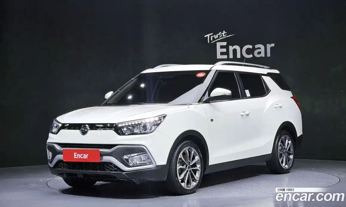 SsangYong TIBOLI 2016 1.6 Автомат в Москве № 718143, фото 1