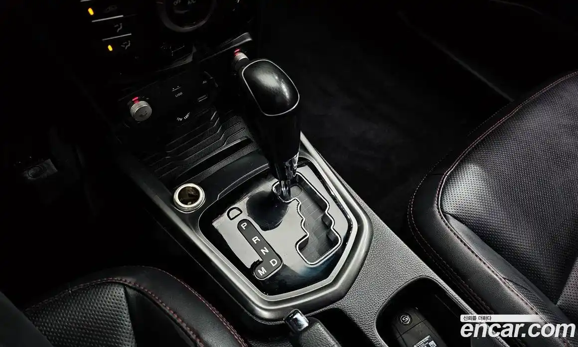 SsangYong TIBOLI 2016 1.6 Автомат в Москве № 718143, фото 9