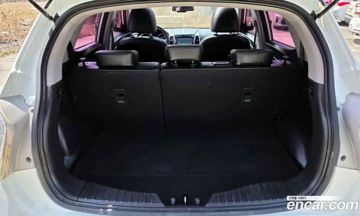 SsangYong TIBOLI 2016 1.6 Автомат в Москве № 718535, фото 19