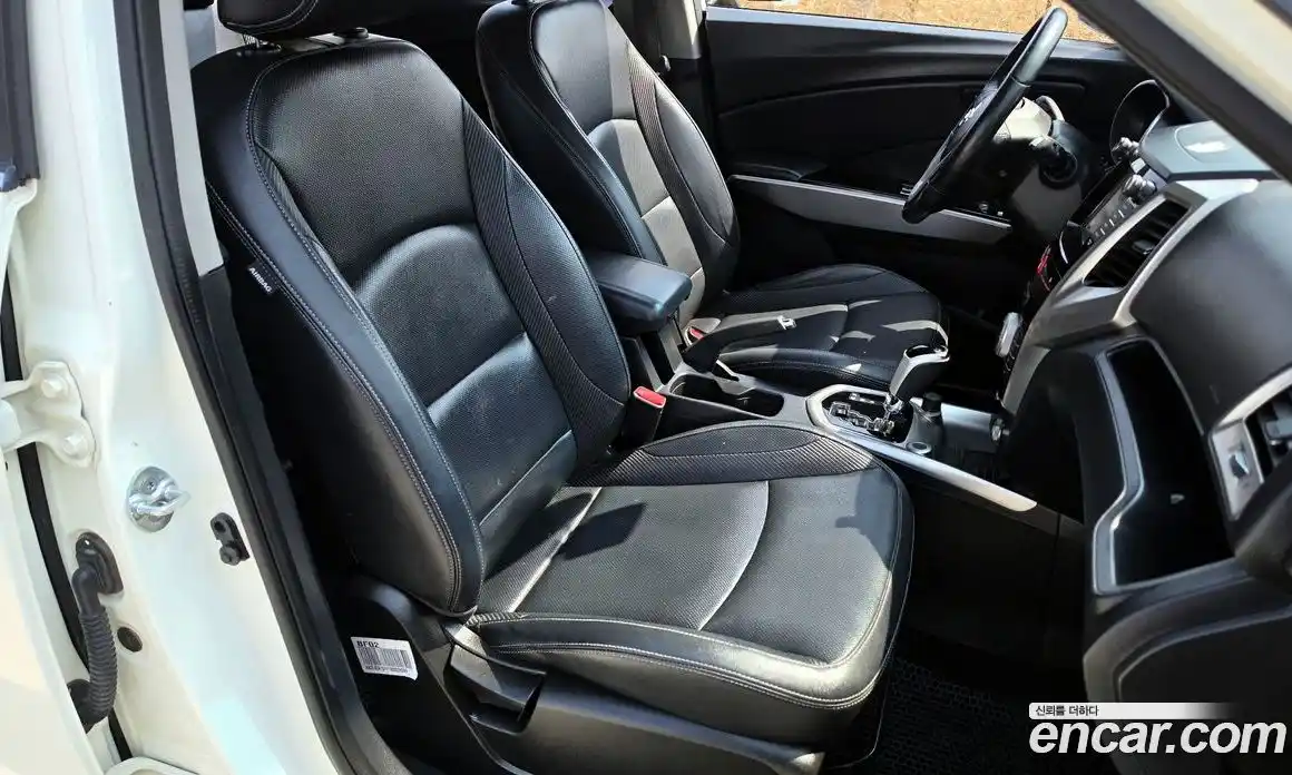 SsangYong TIBOLI 2016 1.6 Автомат в Москве № 718535, фото 10