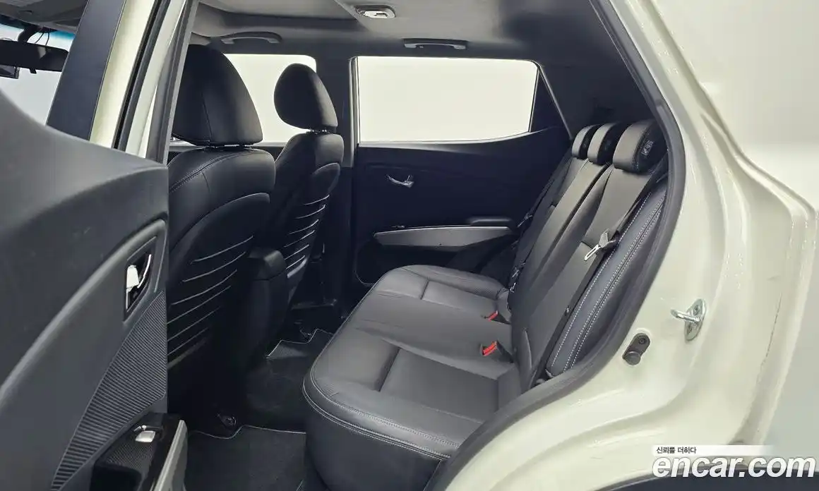 SsangYong TIBOLI 2016 1.6 Автомат в Москве № 718553, фото 12