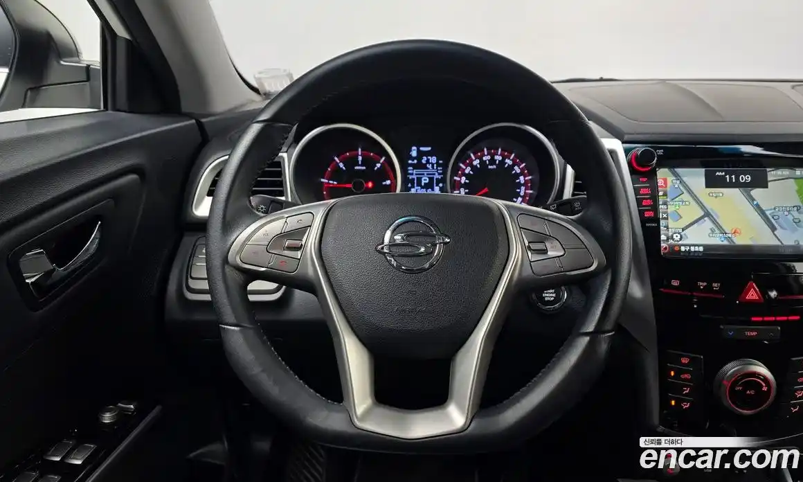 SsangYong TIBOLI 2016 1.6 Автомат в Москве № 718553, фото 13