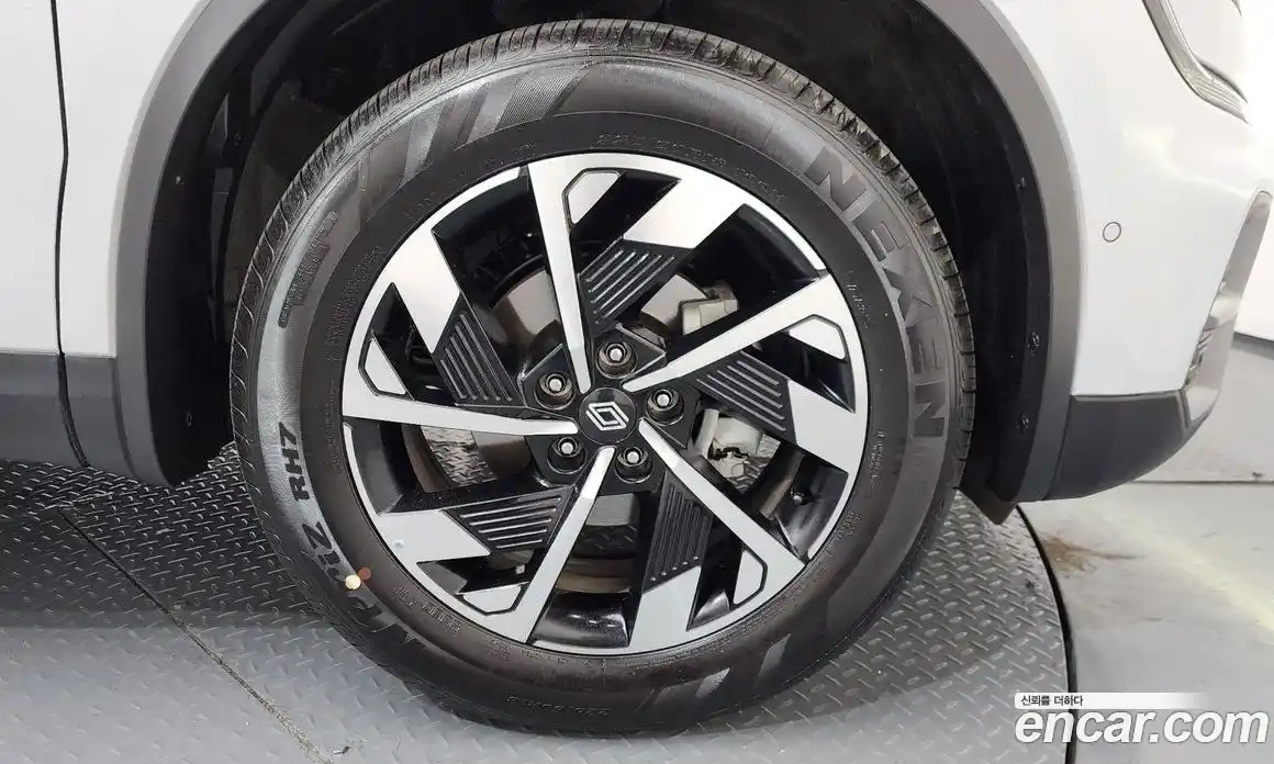 Renault QM6 2026 2.0 Автомат в Москве № 719691, фото 5