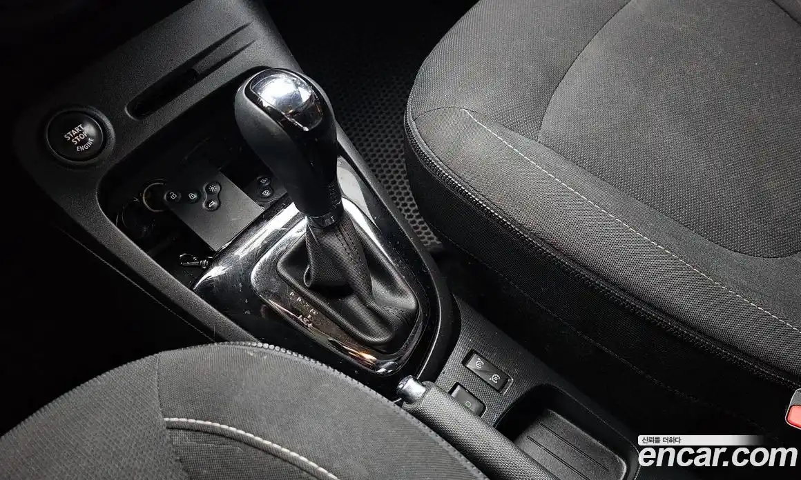 Renault QM3 2014 1.5 Автомат в Москве № 720053, фото 9