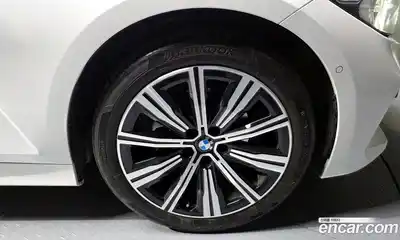 BMW 3-Series 2025 2.0 гидро в Москве № 720322, миниатюра 5