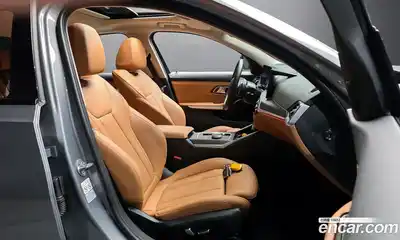 BMW 3-Series 2022 2.0 Автомат в Москве № 720692, миниатюра 10