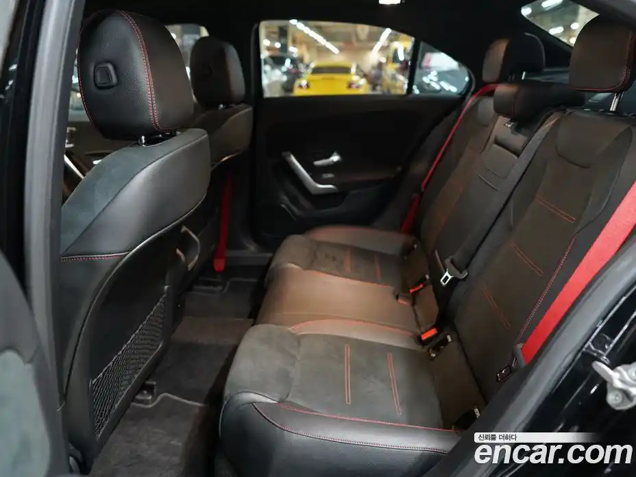 Mercedes-Benz A-Class 2022 2.0 Автомат в Москве № 721855, фото 13