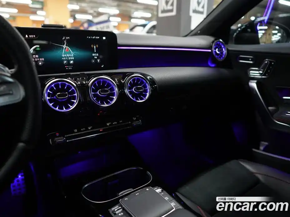 Mercedes-Benz A-Class 2022 2.0 Автомат в Москве № 721855, фото 15