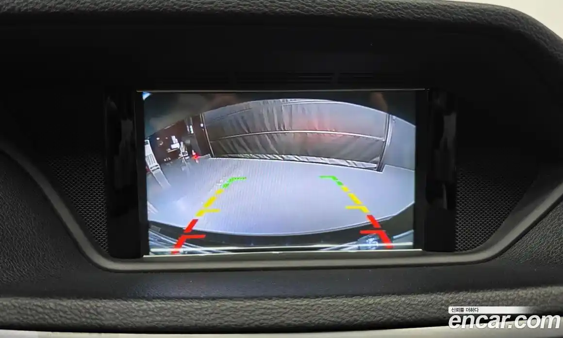 Mercedes-Benz E-Class 2010 6.2 Автомат в Москве № 722416, фото 15