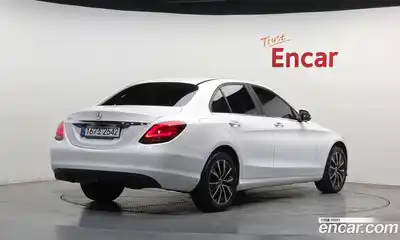 Mercedes-Benz C-Class 2020 2.0 Автомат в Москве № 722419, миниатюра 2