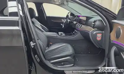 Mercedes-Benz E-Class 2017 2.0 Автомат в Москве № 722743, миниатюра 11