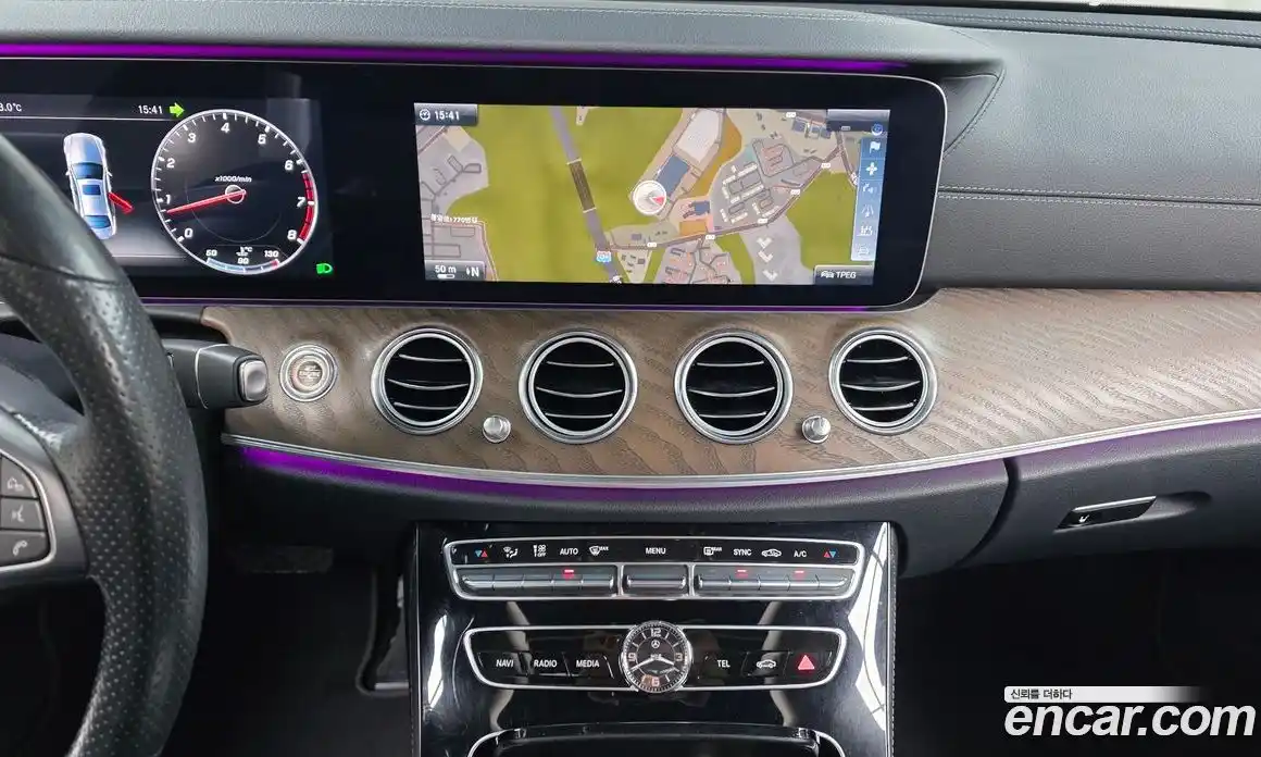 Mercedes-Benz E-Class 2017 2.0 Автомат в Москве № 722743, фото 16