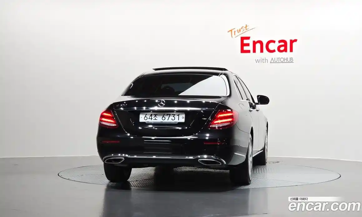 Mercedes-Benz E-Class 2017 2.0 Автомат в Москве № 722743, фото 4