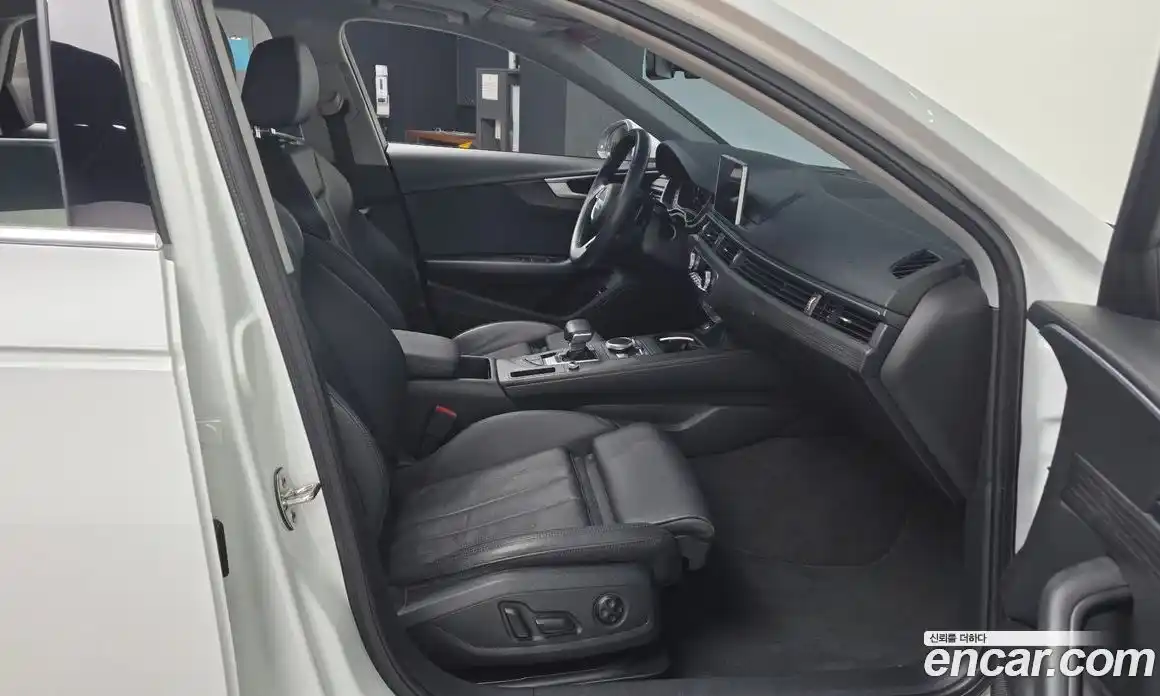 Audi A4 2018 2.0 Автомат в Москве № 723537, фото 11