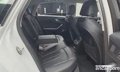 Audi A4 2018 2.0 Автомат в Москве № 723537, миниатюра 12