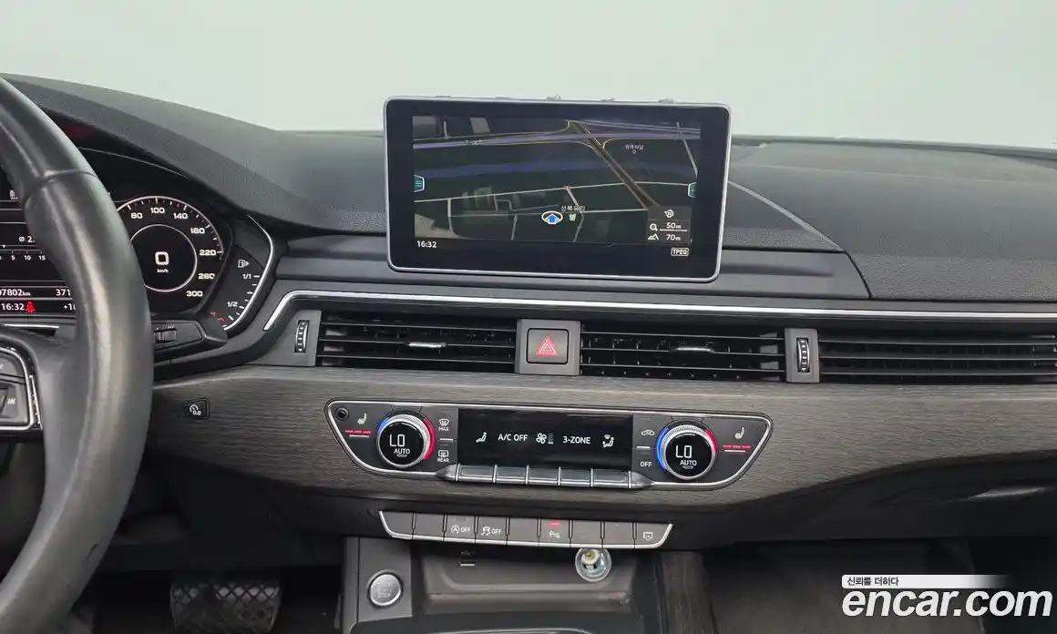 Audi A4 2018 2.0 Автомат в Москве № 723537, фото 14