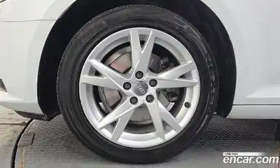 Audi A4 2018 2.0 Автомат в Москве № 723537, миниатюра 5