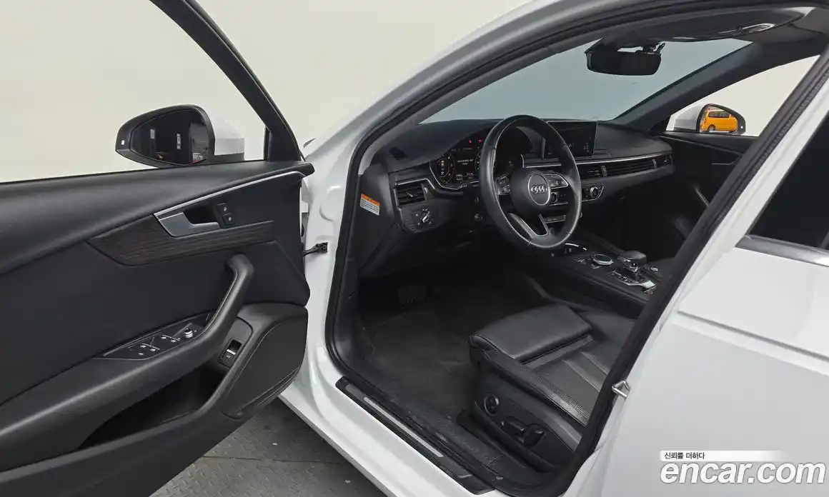 Audi A4 2018 2.0 Автомат в Москве № 723537, фото 10