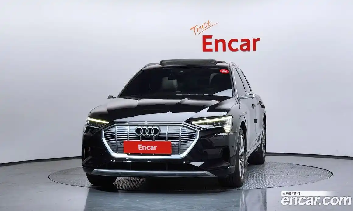 Audi e-tron 2020 0.2 Автомат в Москве № 723775, фото 3