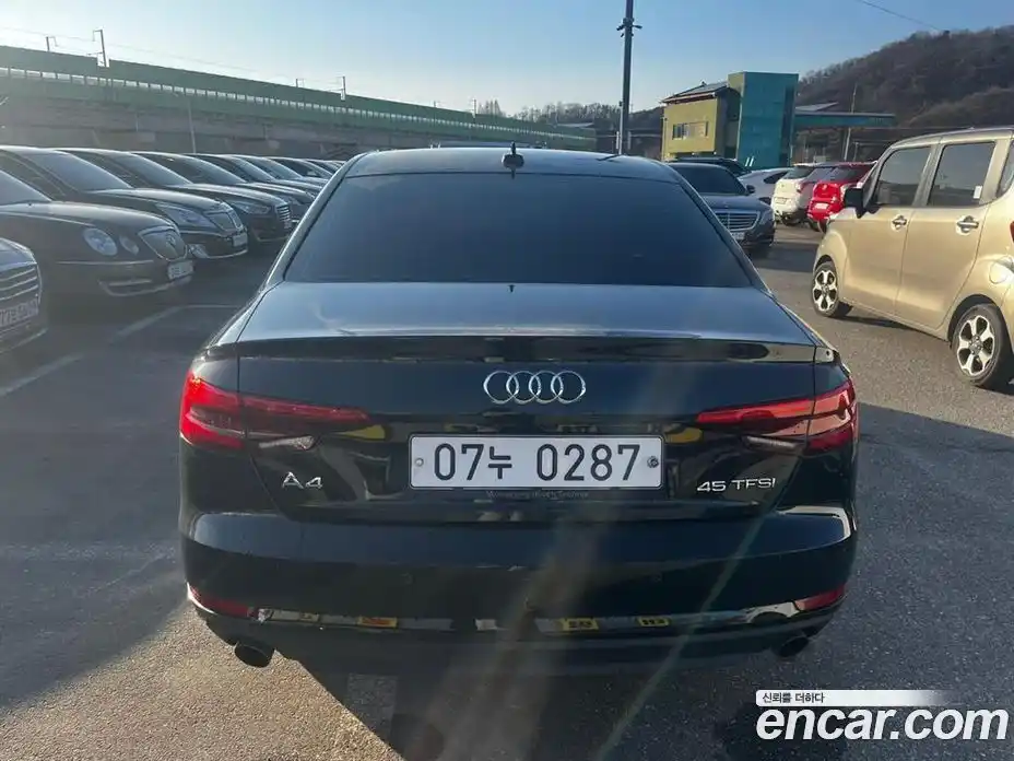 Audi A4 2016 2.0 Автомат в Москве № 723918, фото 4