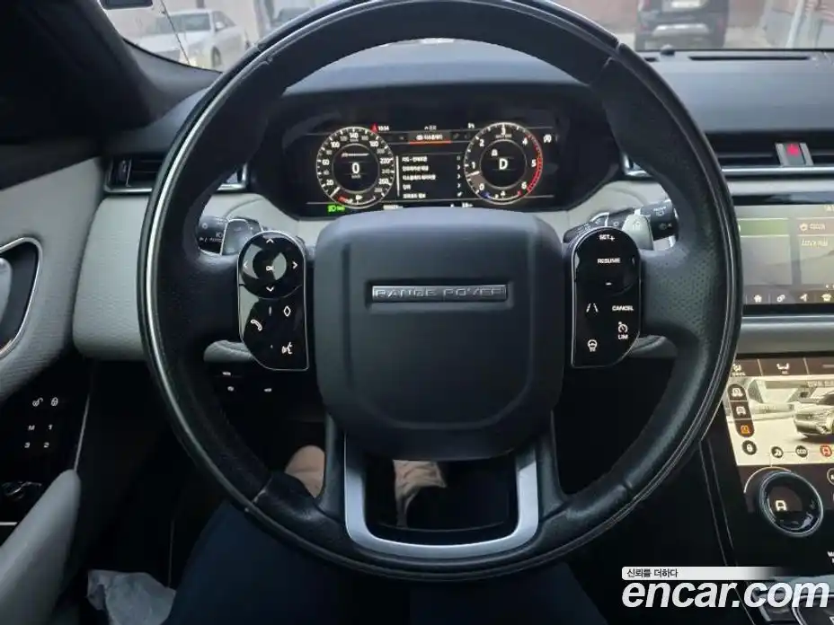 Land Rover Range-Rover Velar 2018 2.0 Автомат в Москве № 724606, фото 11