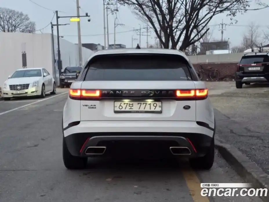Land Rover Range-Rover Velar 2018 2.0 Автомат в Москве № 724606, фото 4