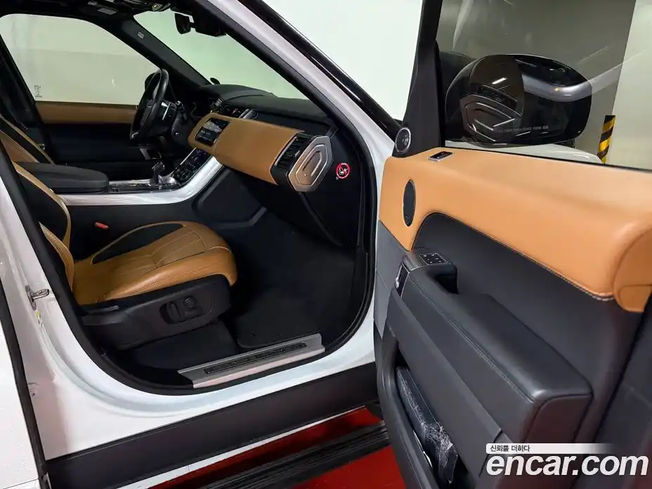 Land Rover Range-Rover Sport 2019 3.0 Автомат в Москве № 724613, фото 11