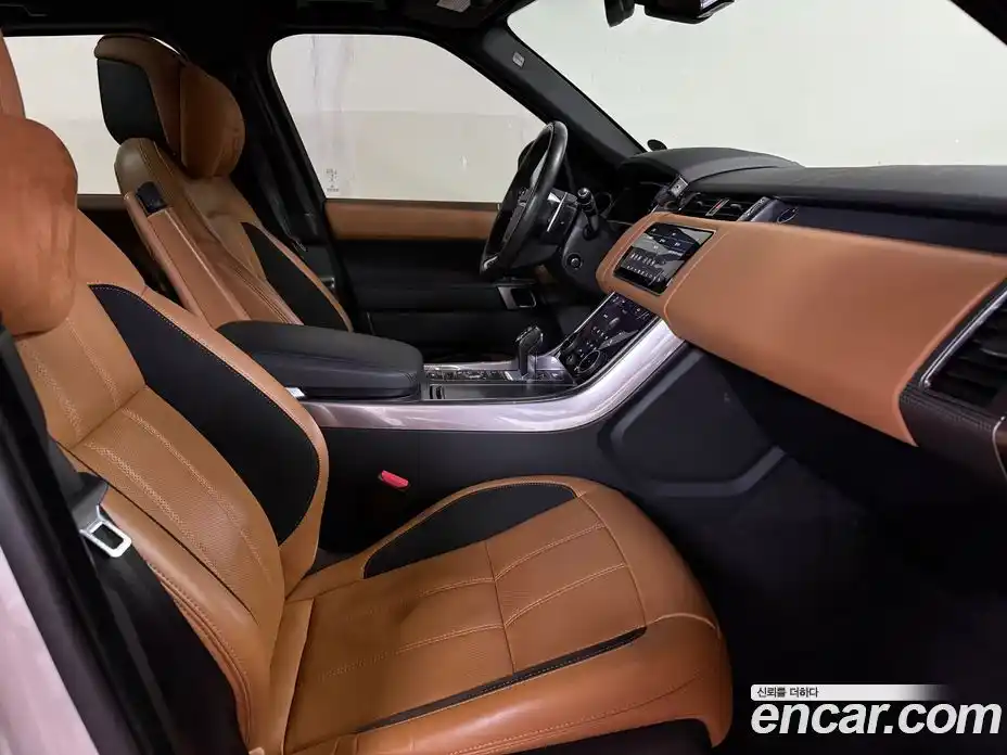 Land Rover Range-Rover Sport 2019 3.0 Автомат в Москве № 724613, фото 6