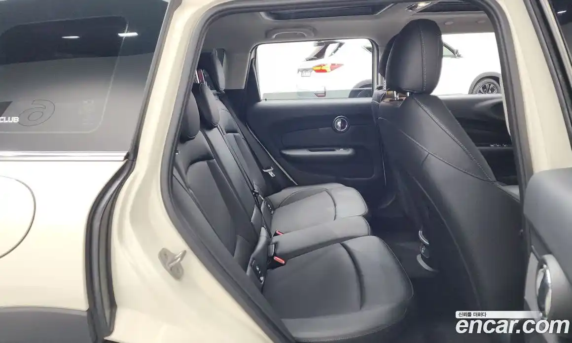 Mini Clubman 2018 1.5 Автомат в Москве № 724915, фото 12