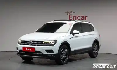 Volkswagen Tiguan, 2020