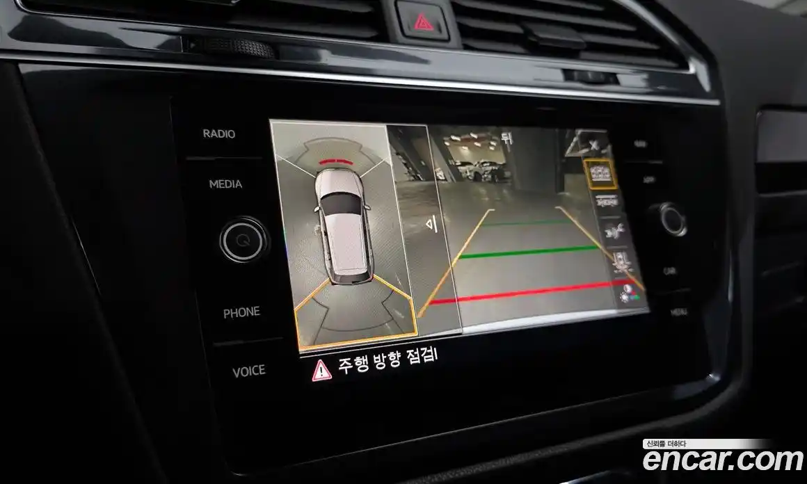 Volkswagen Tiguan 2020 2.0 Автомат в Москве № 725116, фото 15