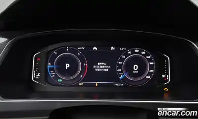 Volkswagen Tiguan 2020 2.0 Автомат в Москве № 725116, миниатюра 8