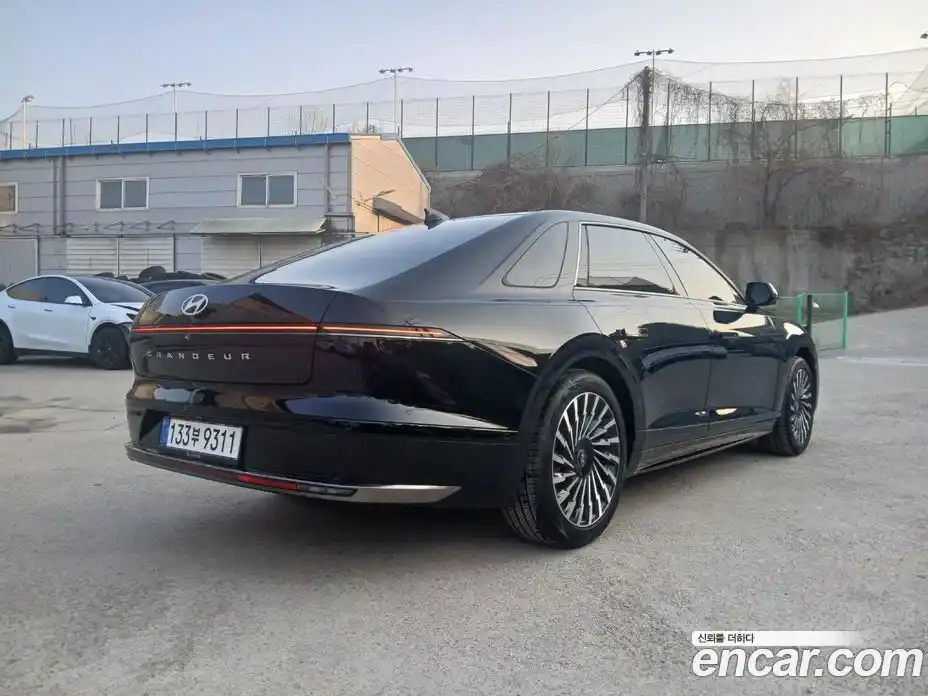 Hyundai Grandeur 2025 1.6 Автомат в Москве № 745302, фото 4