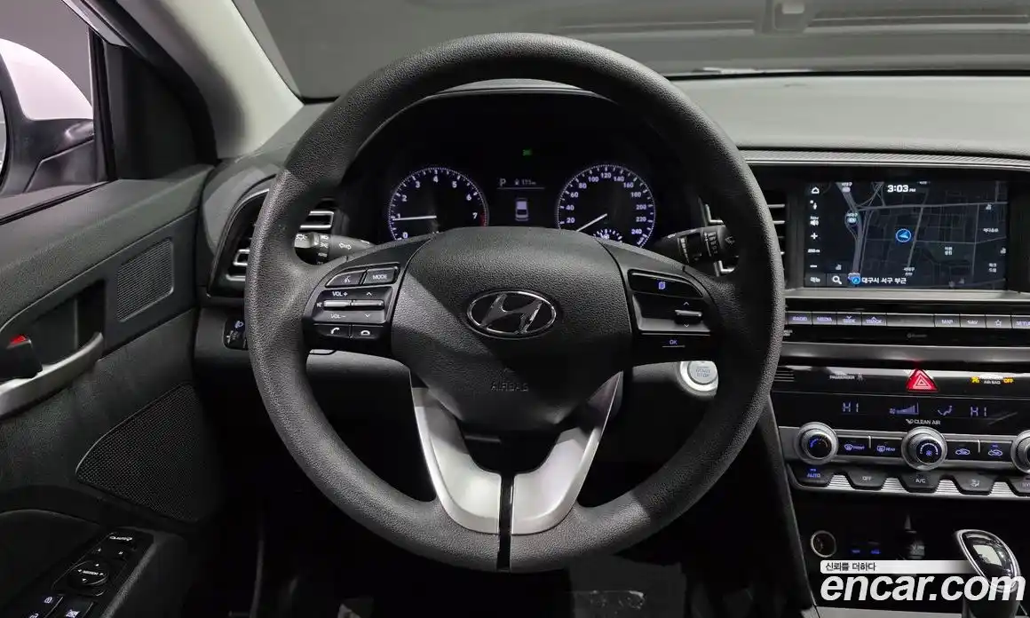 Hyundai Avante 2020 1.6 Автомат в Москве № 745360, фото 13